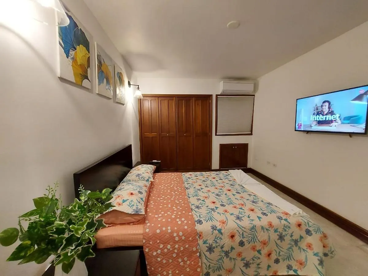 Apartamento Vista Azul Rodadero Laureles 801 Gaira