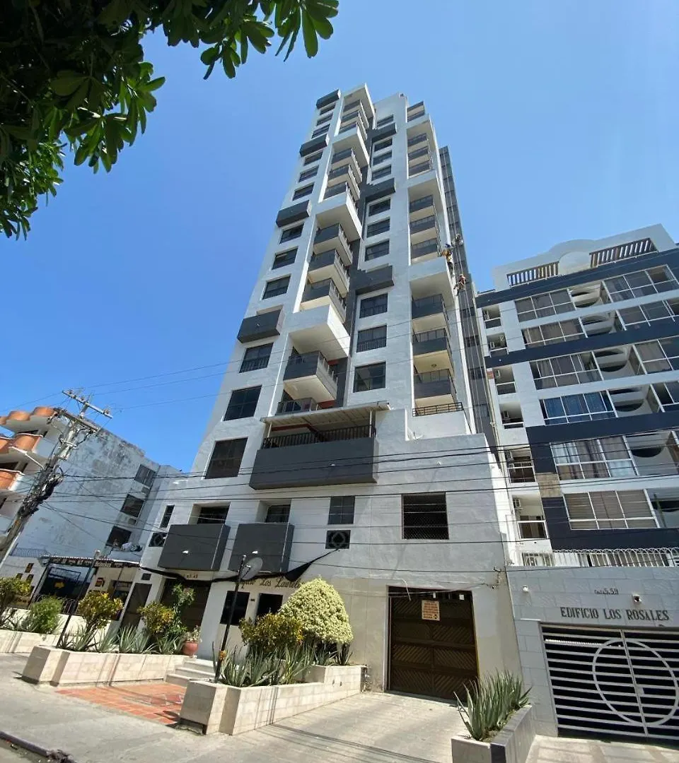 Apartamento Vista Azul Rodadero Laureles 801 Gaira